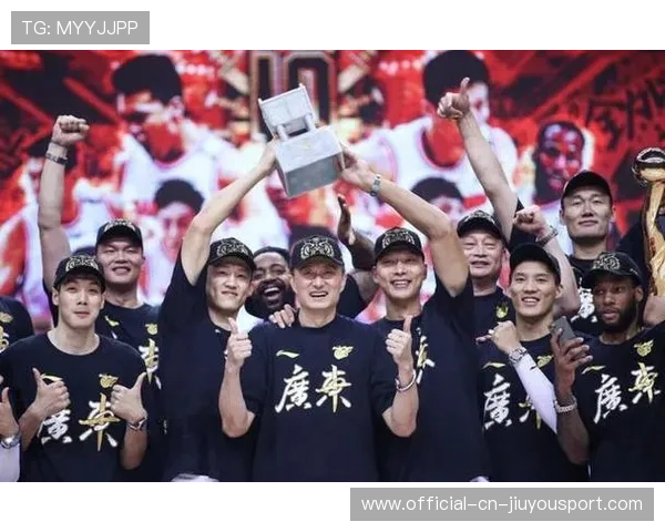 广东宏远再次扬威，争夺冠军希望大增！，广东宏远冠军视频